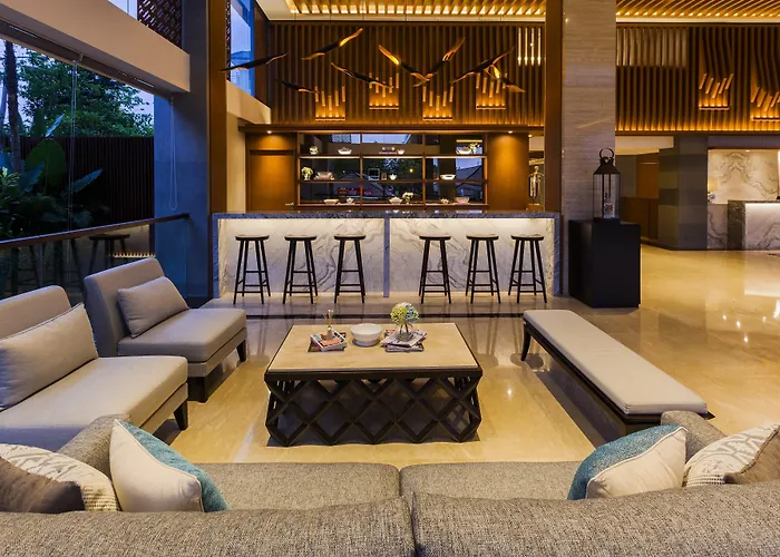 Hotel Western Kamala